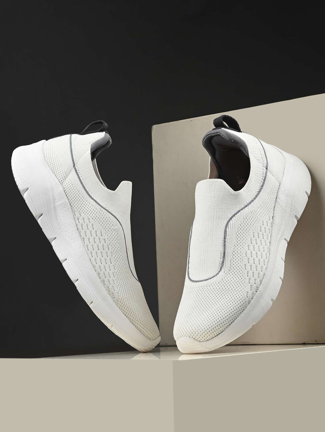 women white slip on sports shoe - 22020340 -  Zoom Image - 0