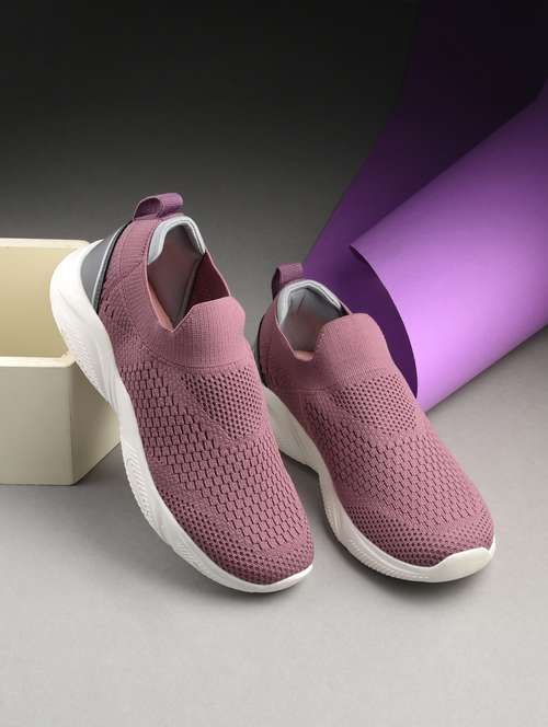 mauve flyknit slip on sports shoes - 22020344 -  Standard Image - 0