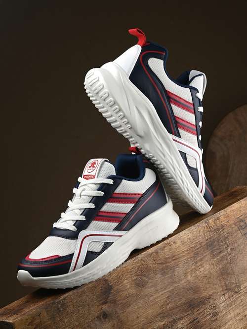 men white sport shoe - 22020605 -  Standard Image - 0