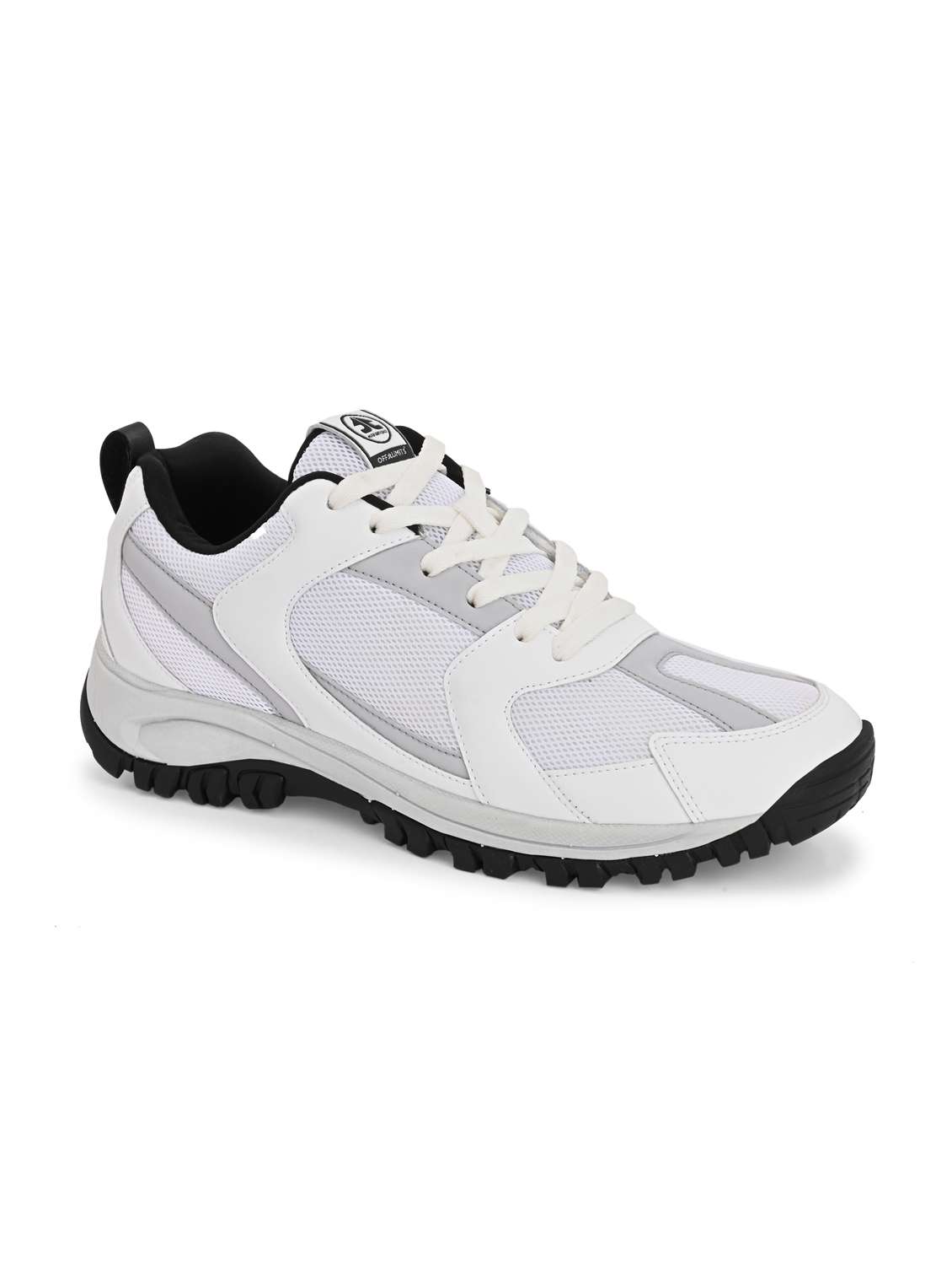 men white lace up sport shoe