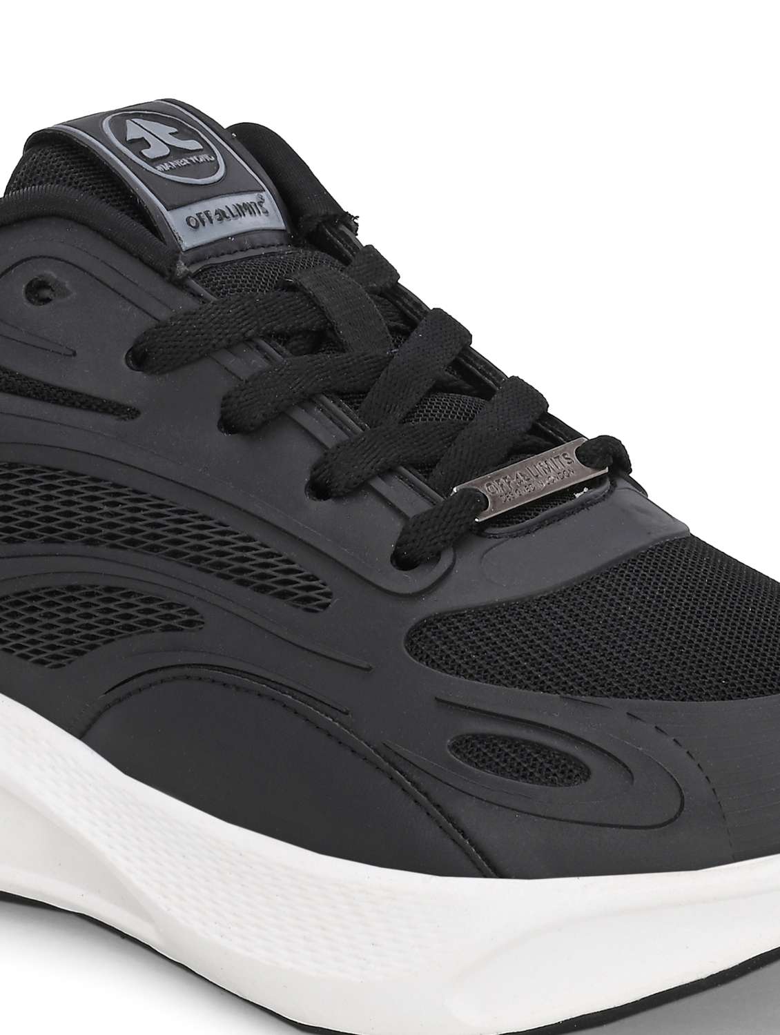 men solid lace up black sport shoe - 22020657 - Standard Image - 5