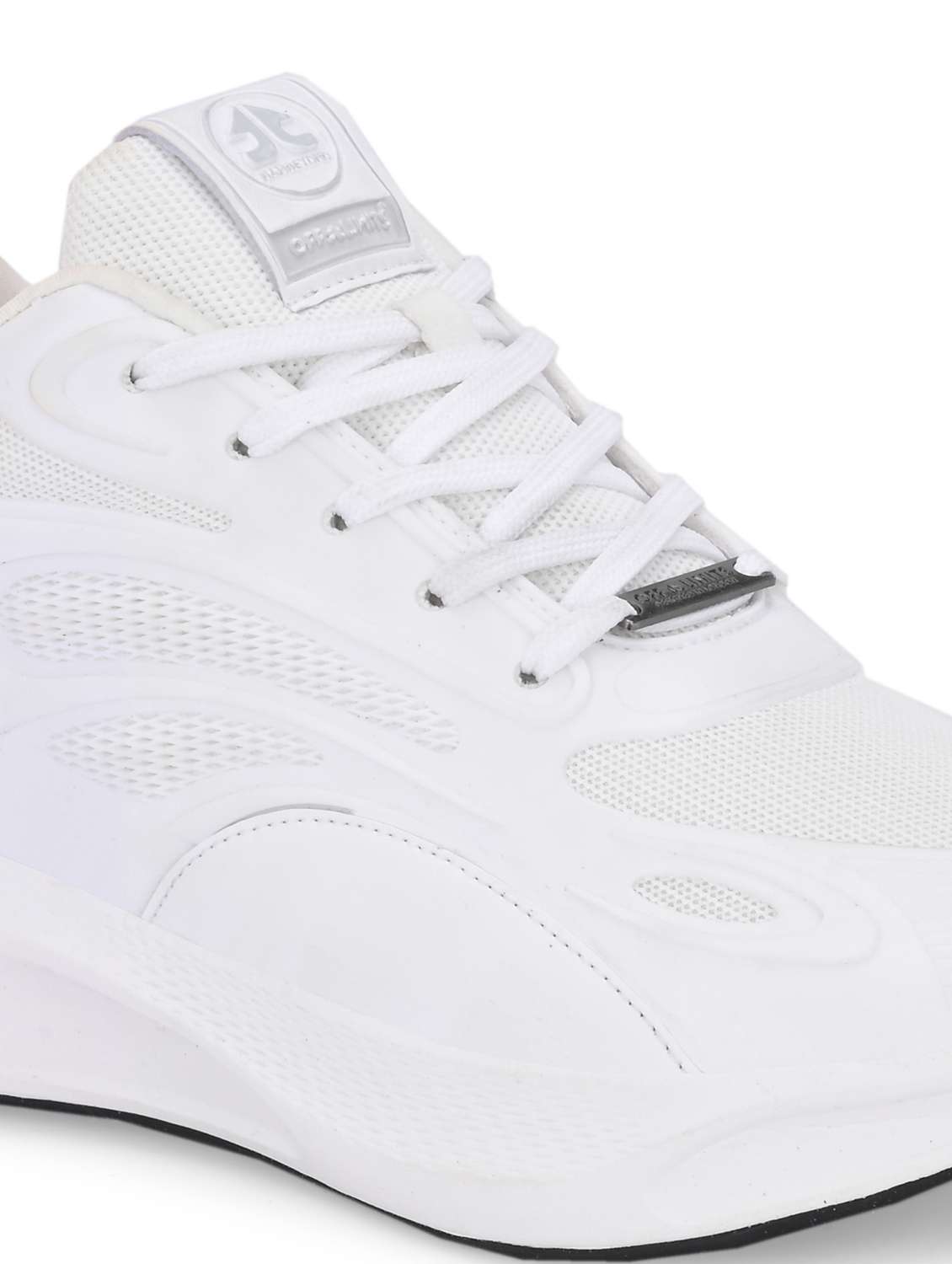 men solid lace up off white sport shoe - 22020658 -  Standard Image - 5