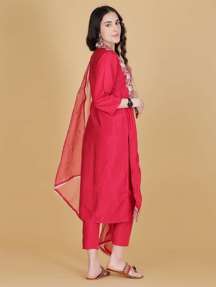 women embroidered three quarter sleeve kurta pant with dupatta set - 22020924 -  Standard Image - 3