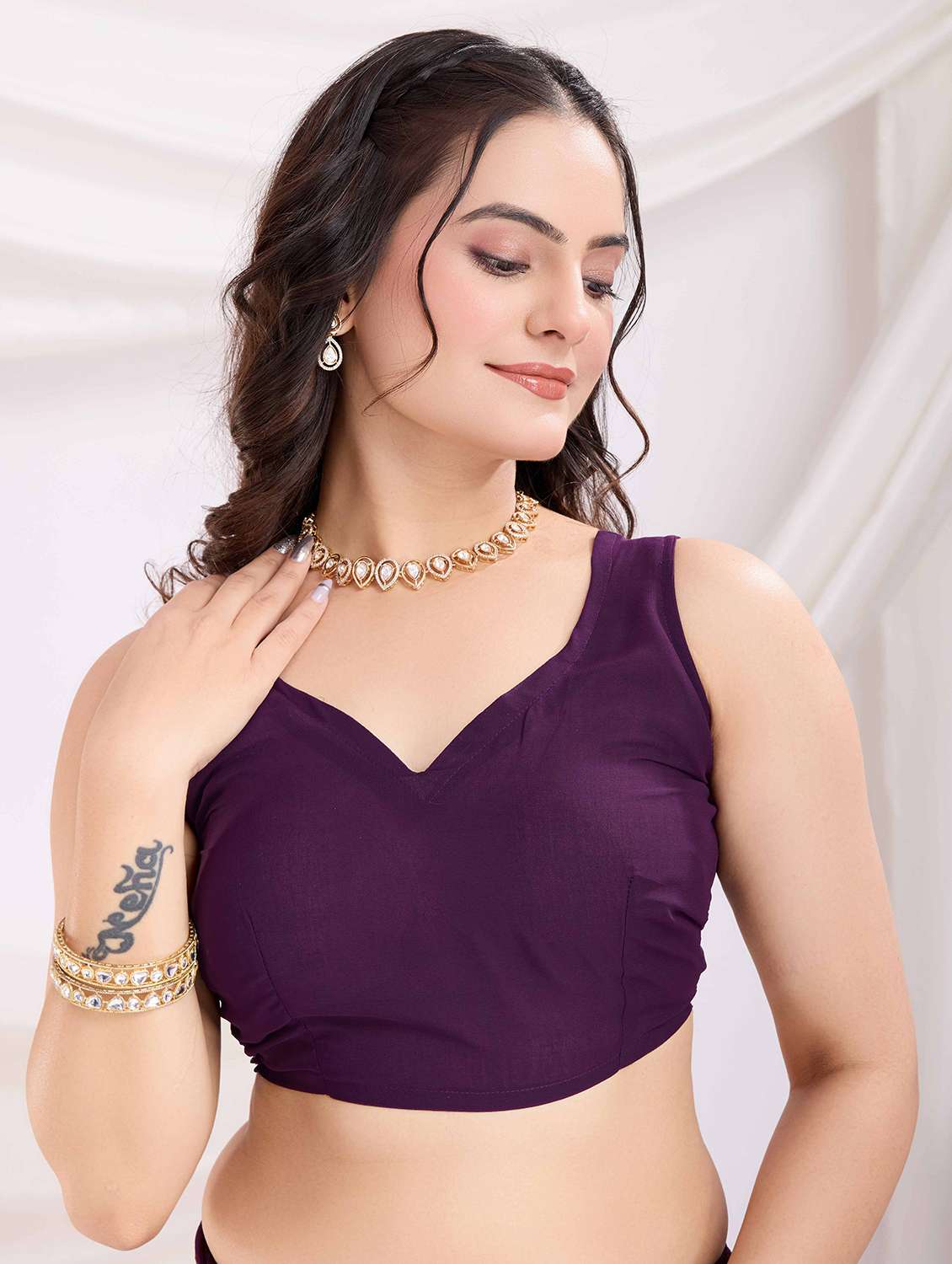 women solid with work bordered saree with blouse - 22021299 - Standard Image - 5
