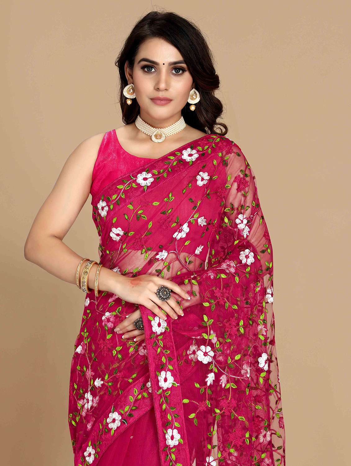 women floral embroidered saree with blouse - 22021353 -  Standard Image - 3