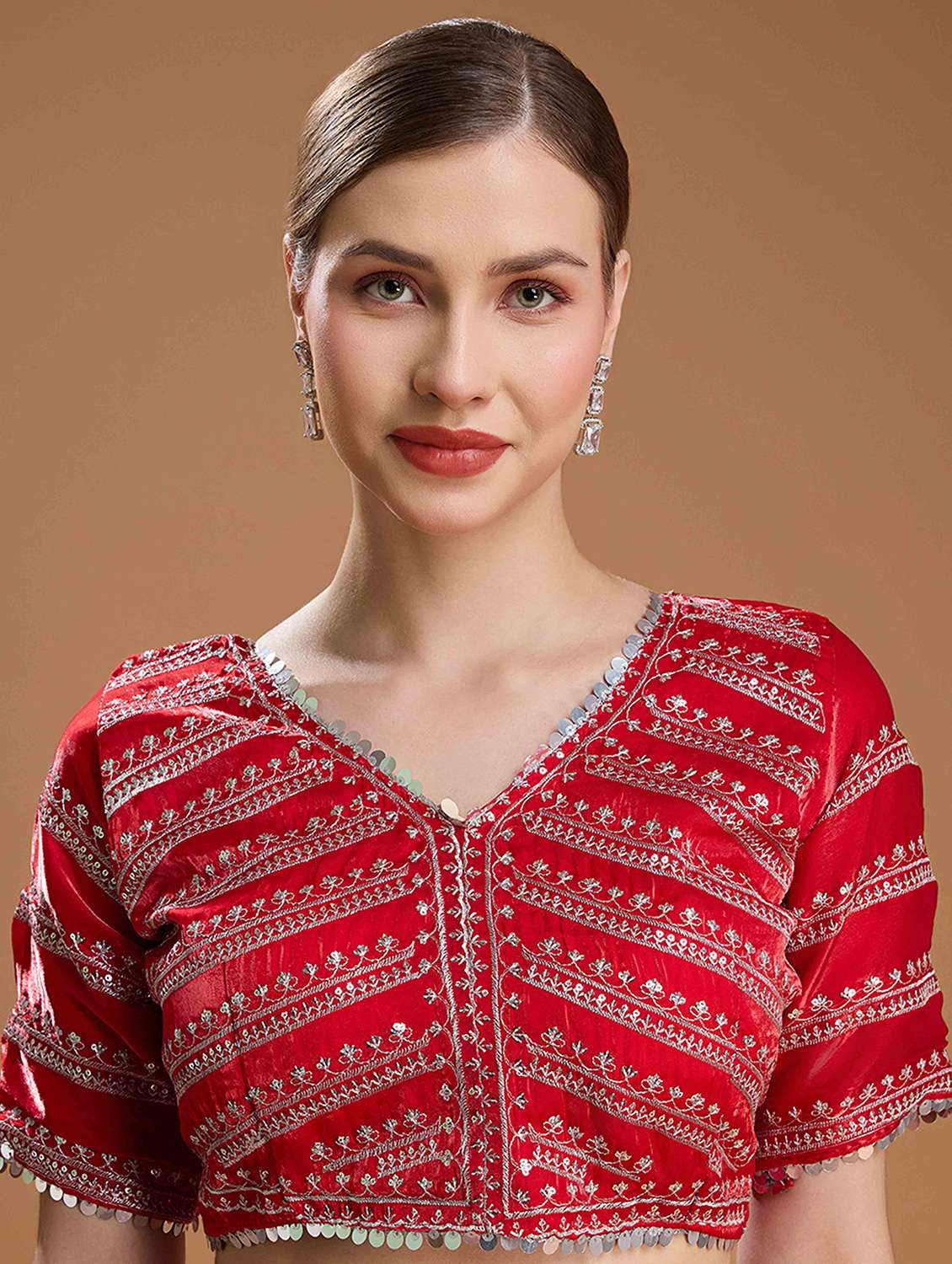 women solid with work embroidered saree with blouse - 22021373 -  Standard Image - 5