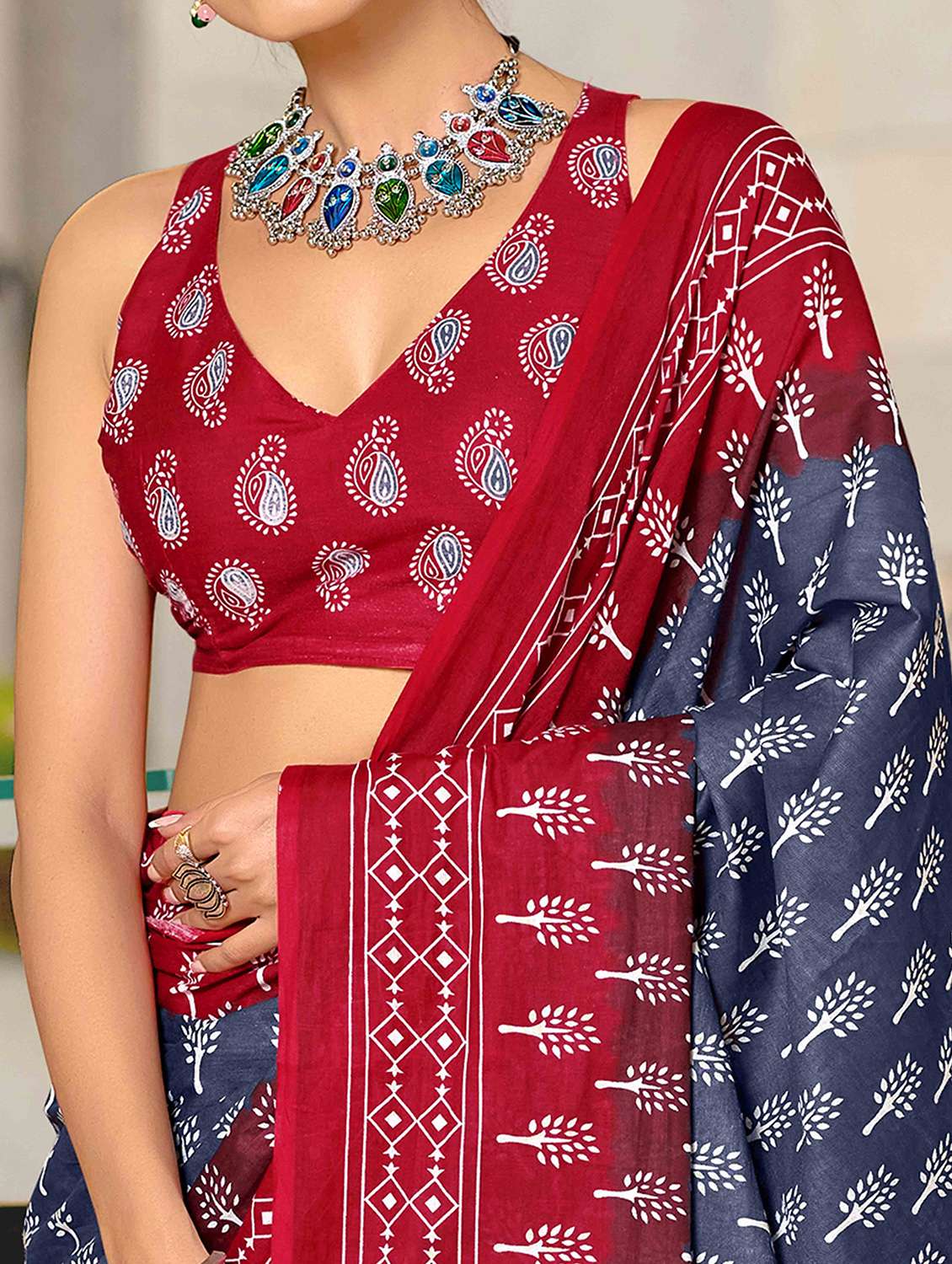 women printed casual wear saree with blouse - 22021395 -  Standard Image - 3