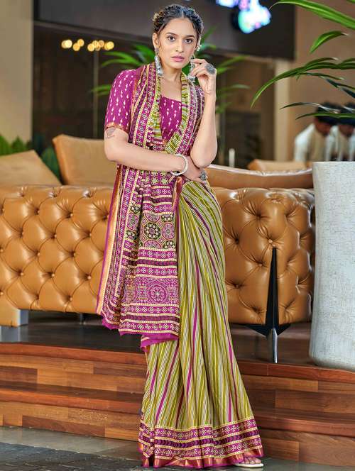 women printed casual wear saree with blouse - 22021408 -  Standard Image - 0