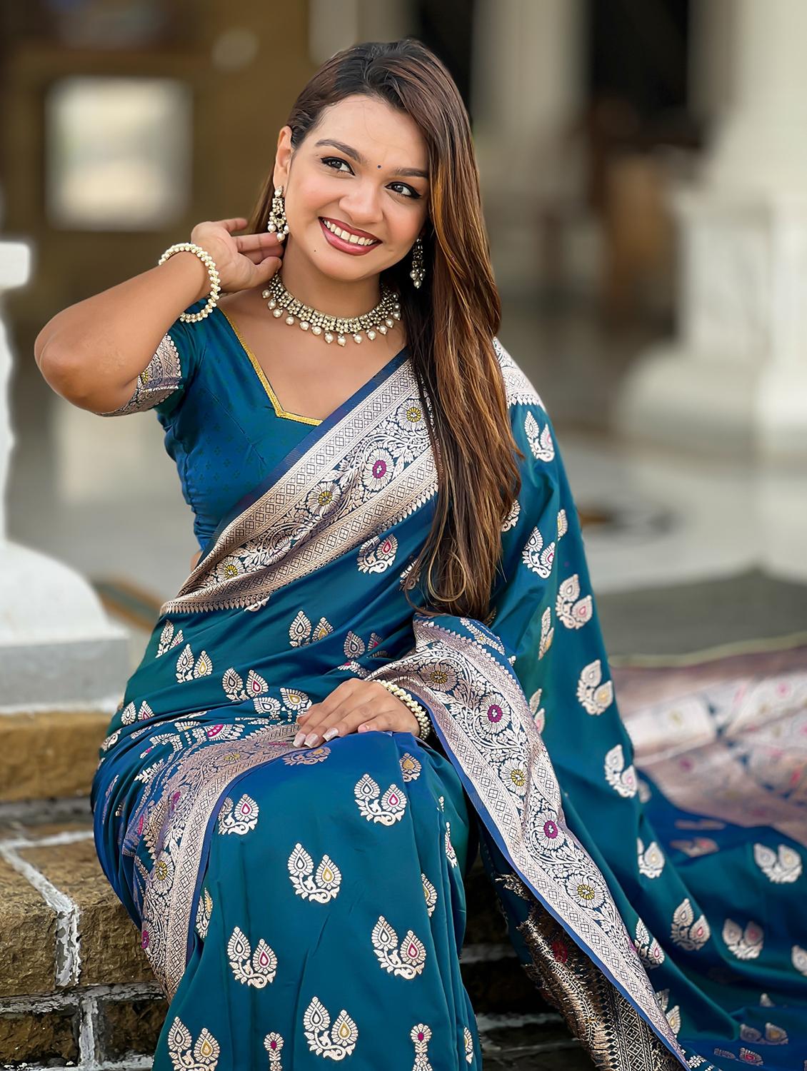 women self design banarasi saree with blouse - 22022385 - Standard Image - 5