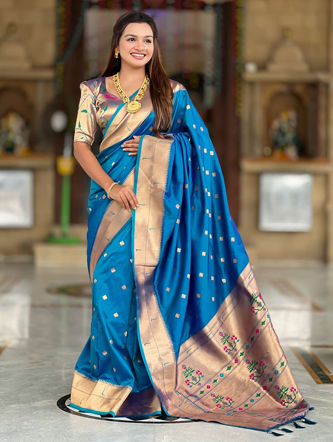 women self design paithani saree with blouse