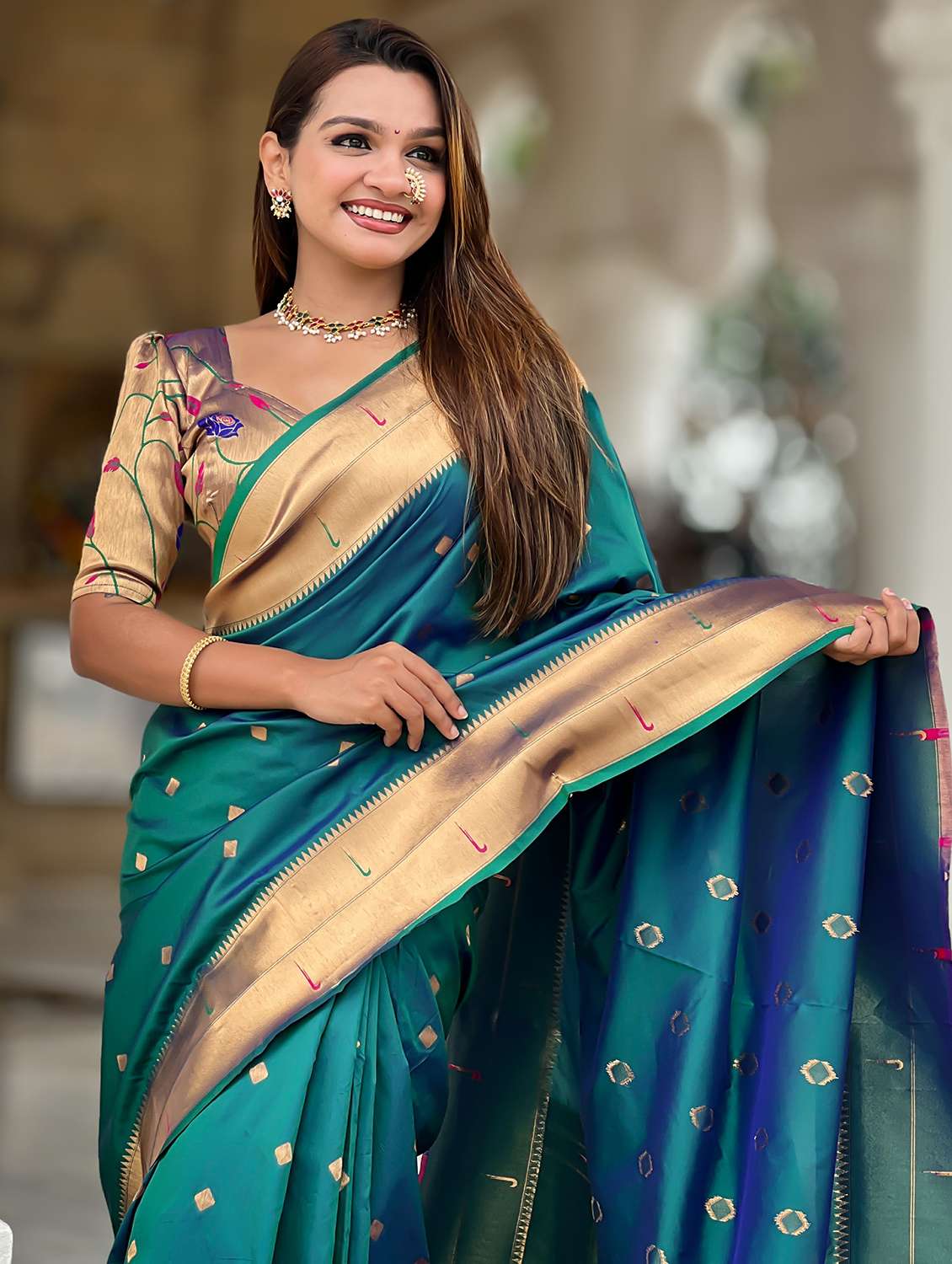 women self design paithani saree with blouse - 22022396 -  Standard Image - 3
