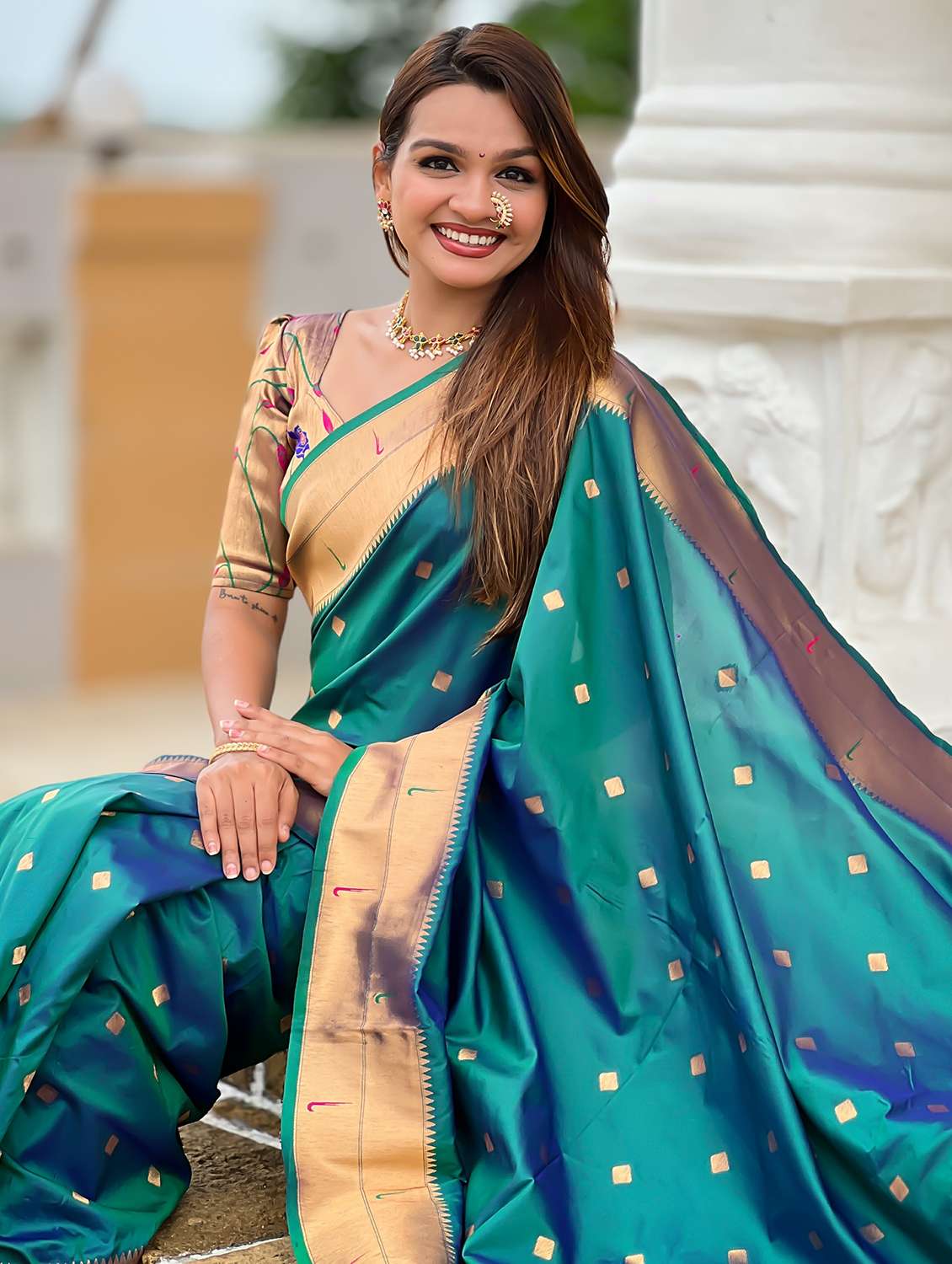 women self design paithani saree with blouse - 22022396 -  Standard Image - 5