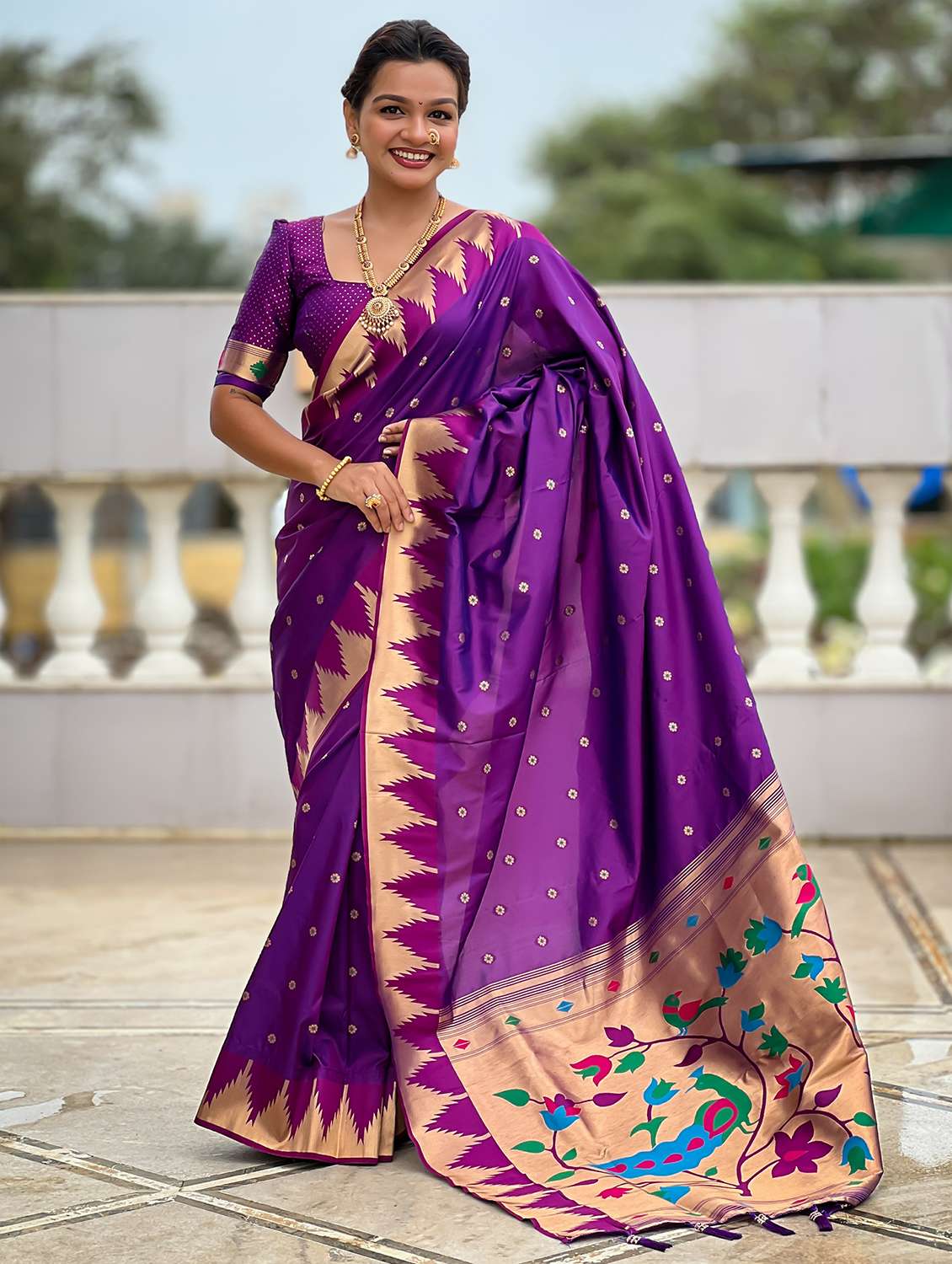 women self design paithani saree with blouse