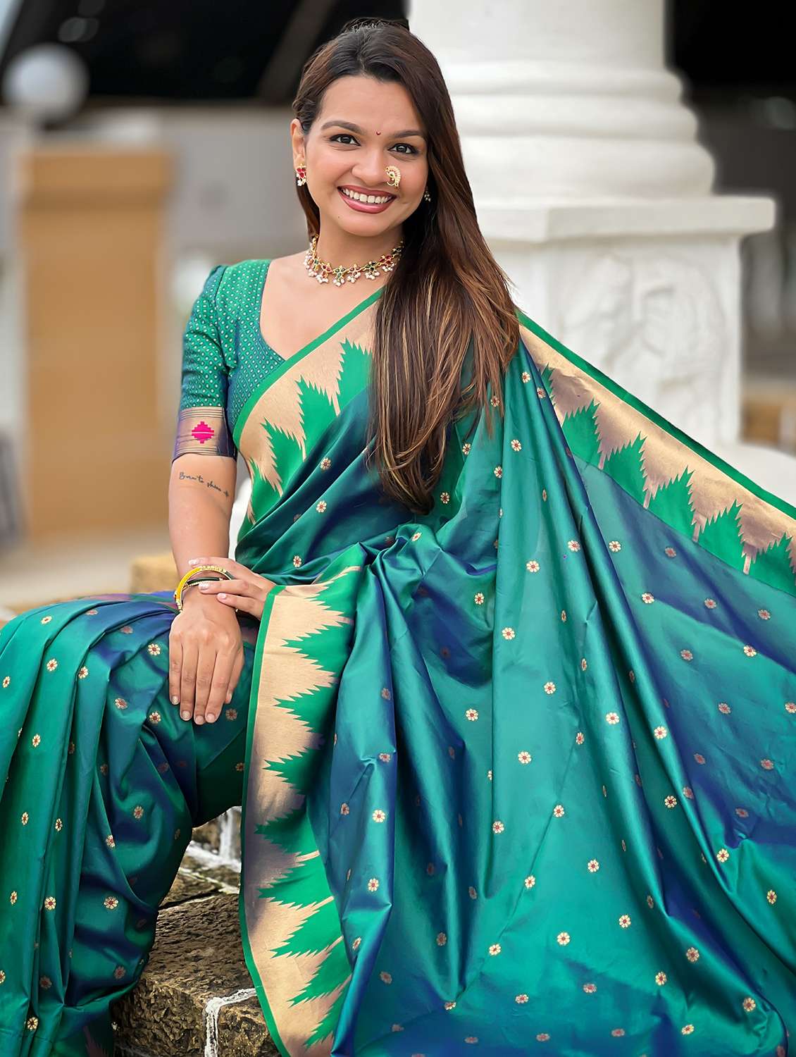 women self design paithani saree with blouse - 22022402 -  Standard Image - 5