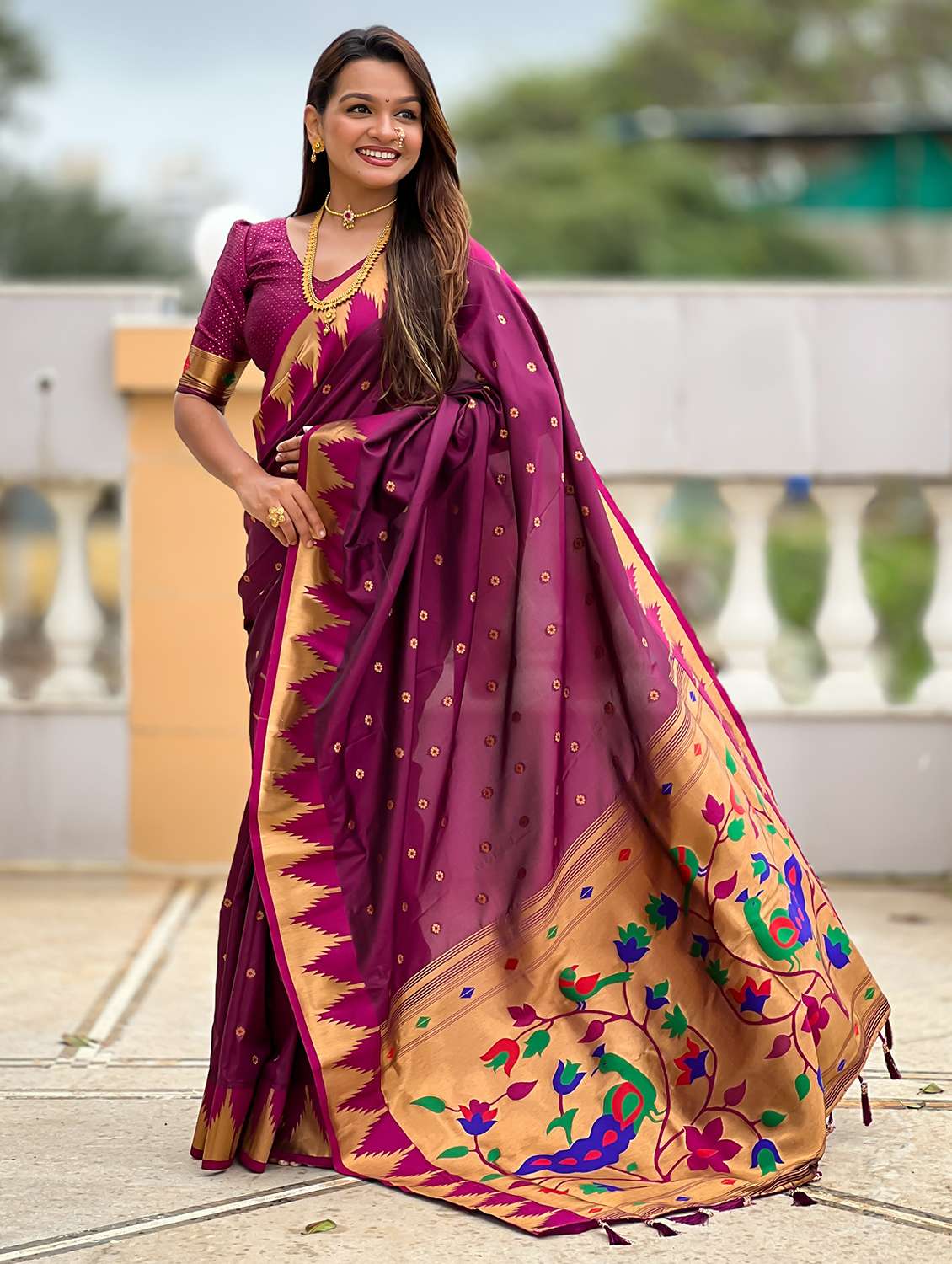 women self design paithani saree with blouse - 22022404 -  Standard Image - 3