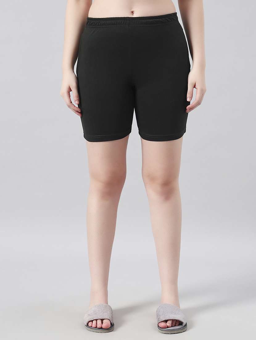 women solid mid rise loung wear shorts
