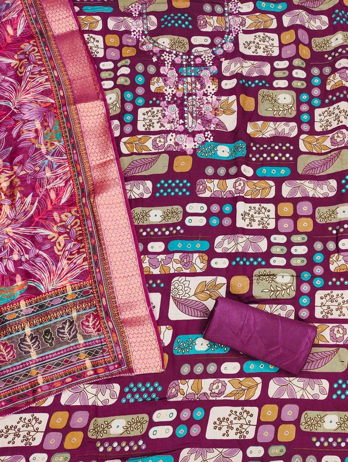 women printed embroidered unstitched suit set - 22022527 -  Standard Image - 3