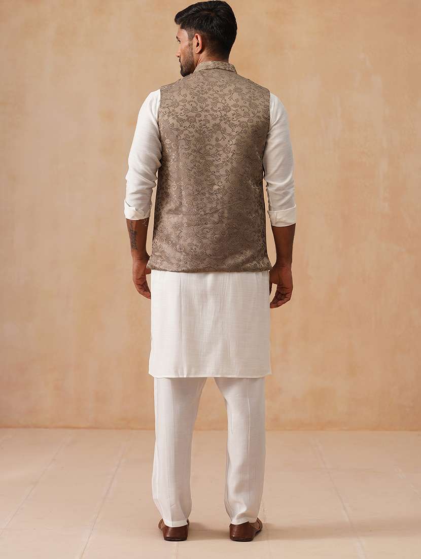 men self designed mandarin collar nehru jacket - 22022539 -  Standard Image - 3