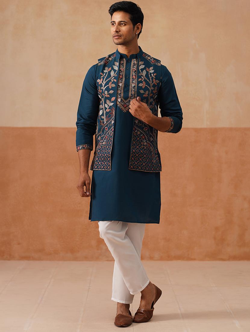 men embroidered mandarin collar nehru jacket