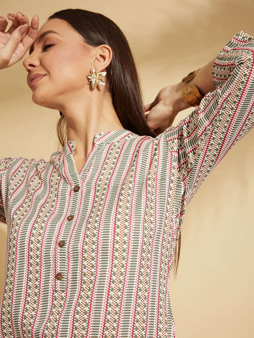 women printed three quarter sleeve straight kurti - 22022559 - Standard Image - 3