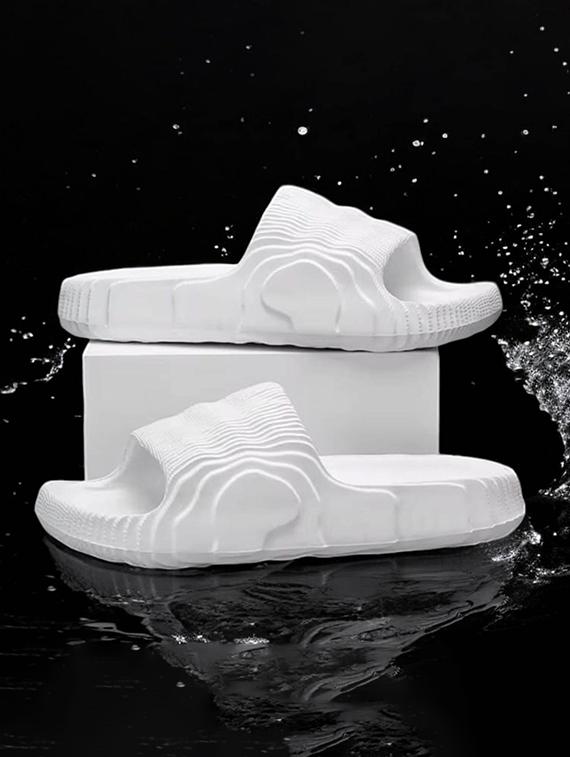 men white slip on slider