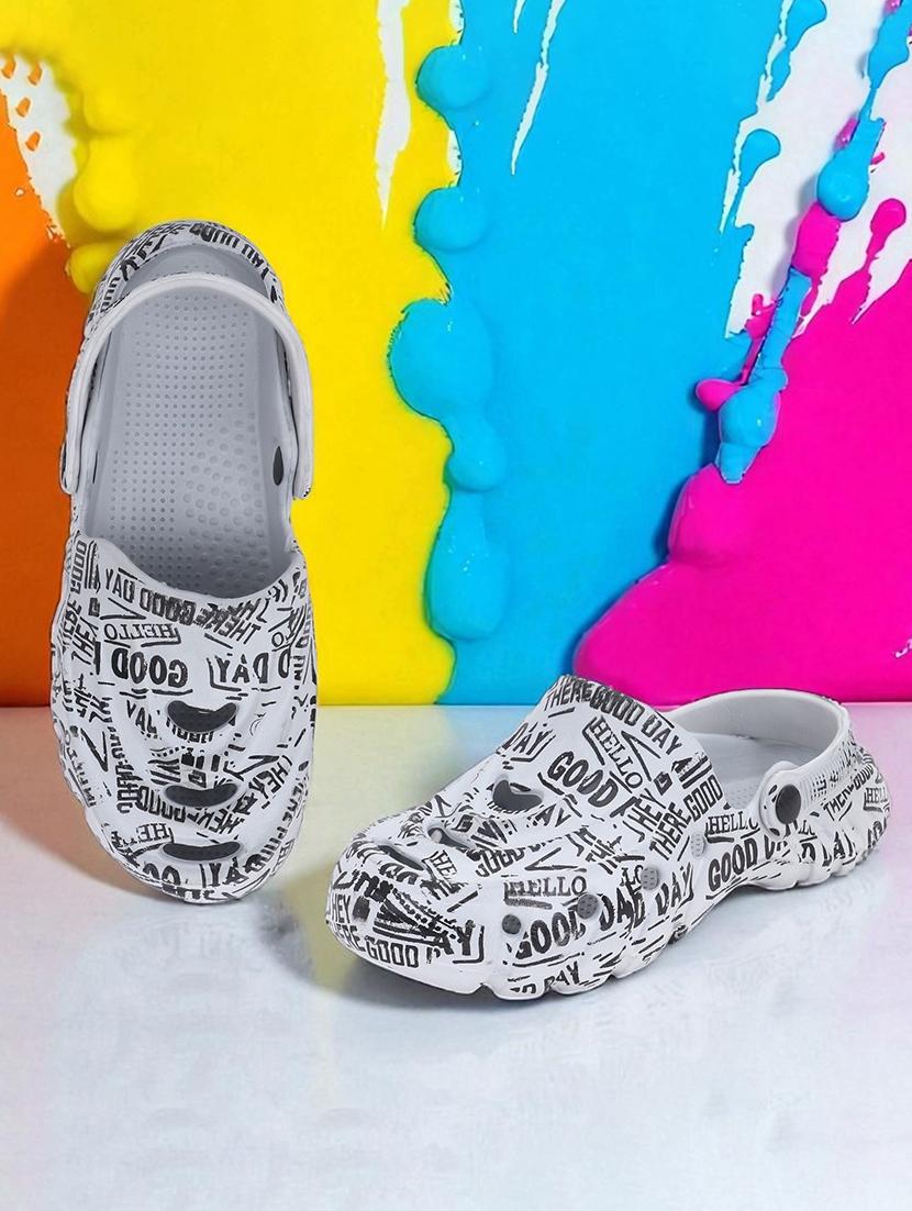 men printed slip-on clogs   - 22023986 -  Zoom Image - 0