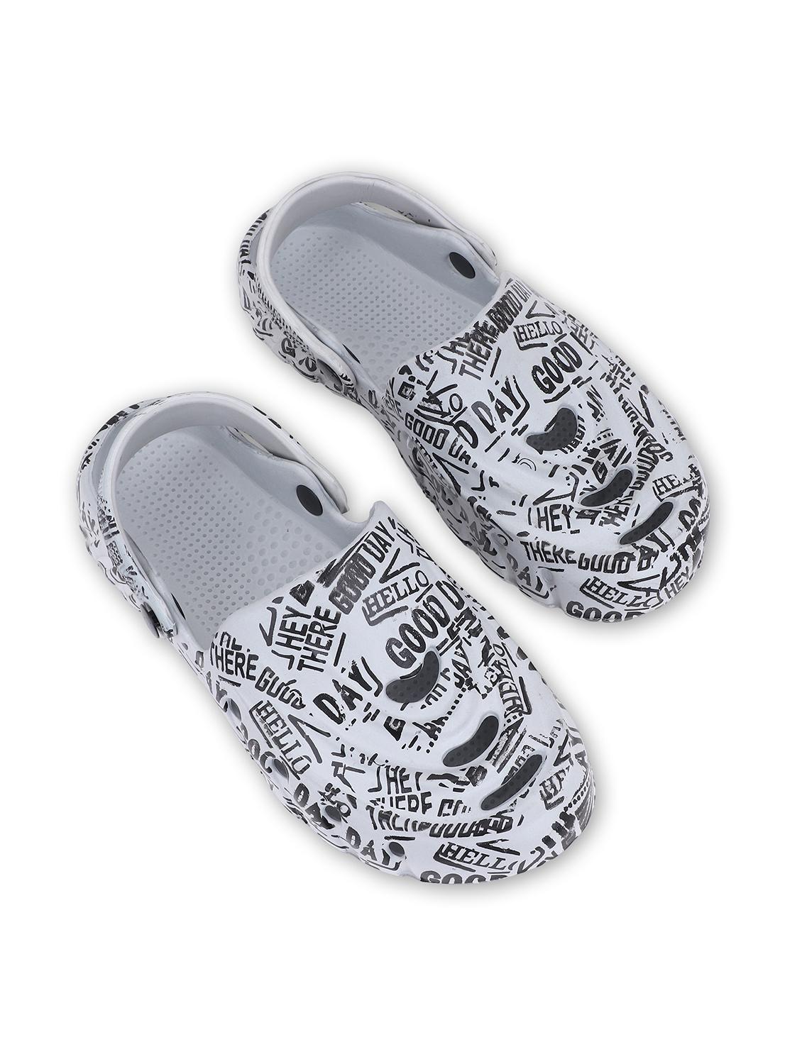 men printed slip-on clogs - 22023986 - Standard Image - 3