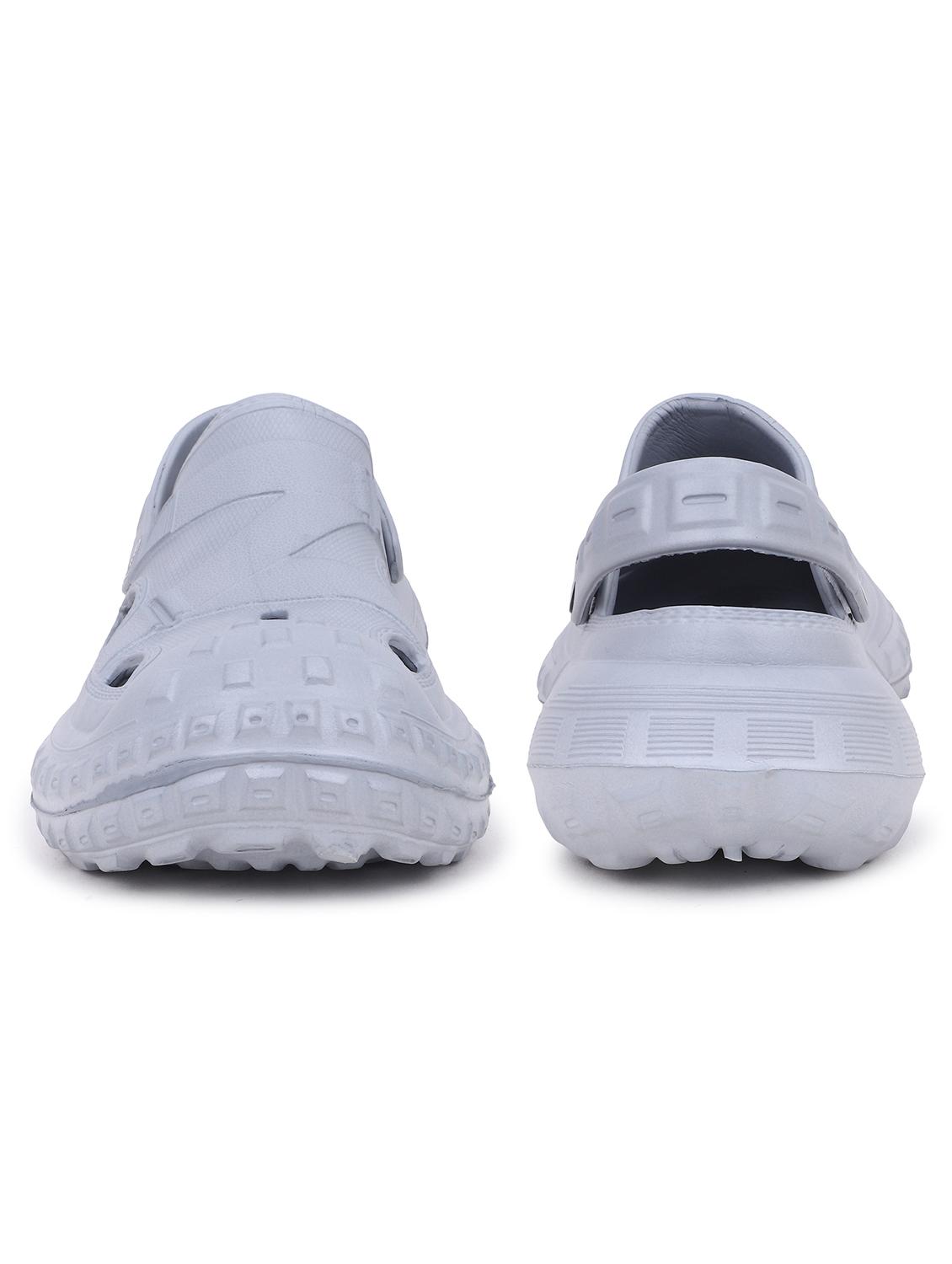 grey solid slip-on clogs for men - 22023995 - Standard Image - 3