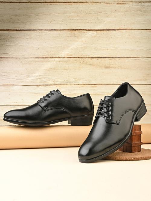 men solid black lace-up derby - 22024665 -  Standard Image - 0