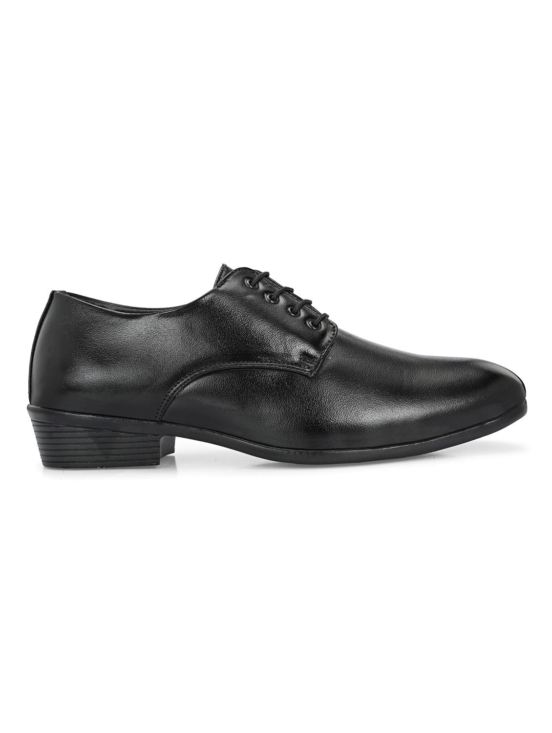 men solid black lace-up derby - 22024665 - Standard Image - 3