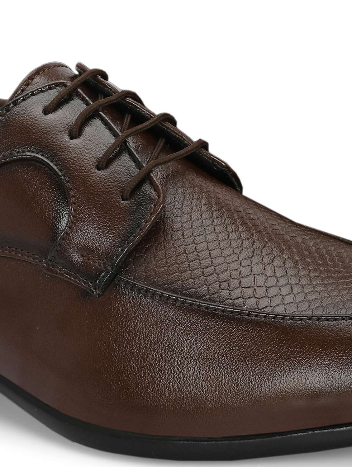 men solid brown lace-up derby - 22024666 -  Standard Image - 5