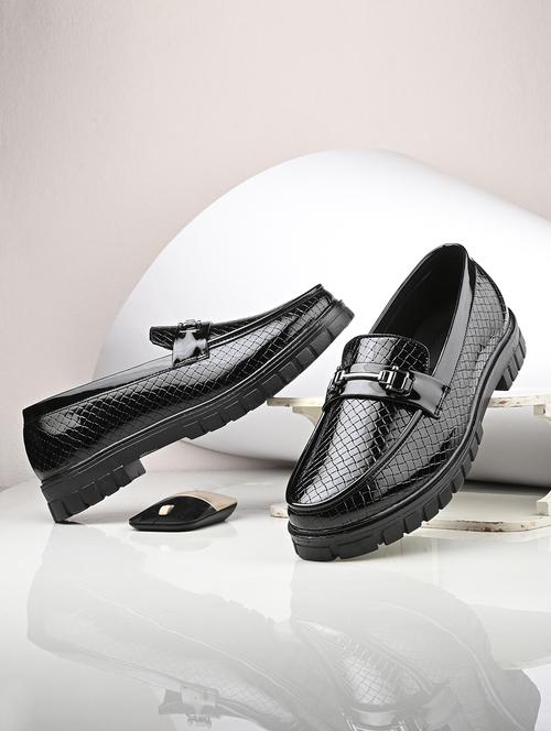men solid black slip on horsebit loafer - 22024667 - Standard Image - 0