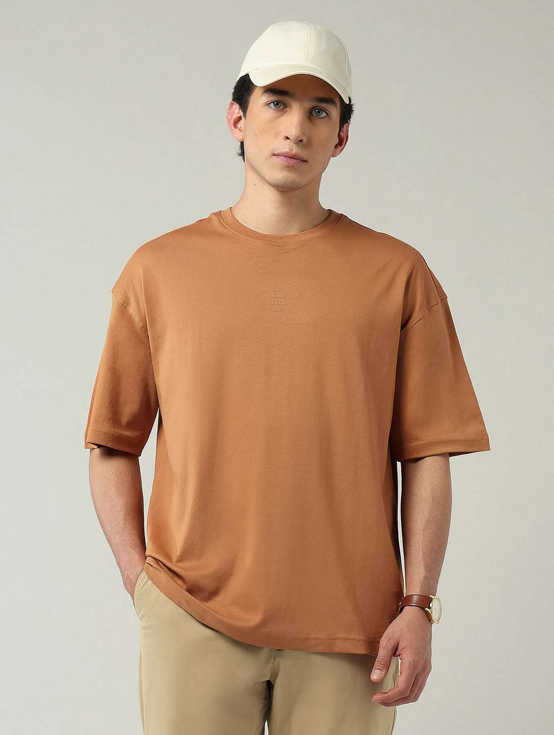 men solid short sleeve oversized t-shirt - 22024852 -  Zoom Image - 0