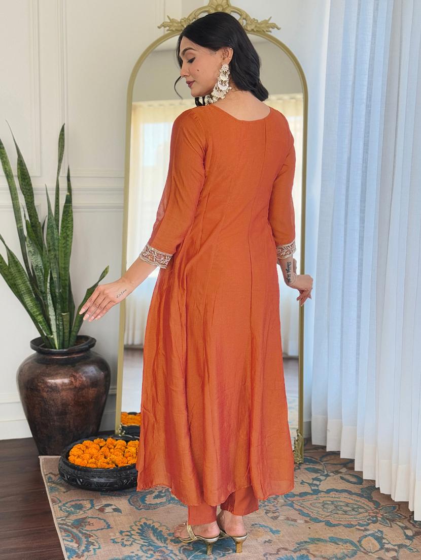 women embroidered three quarter sleeve kurta pant with dupatta set - 22024875 - Standard Image - 3