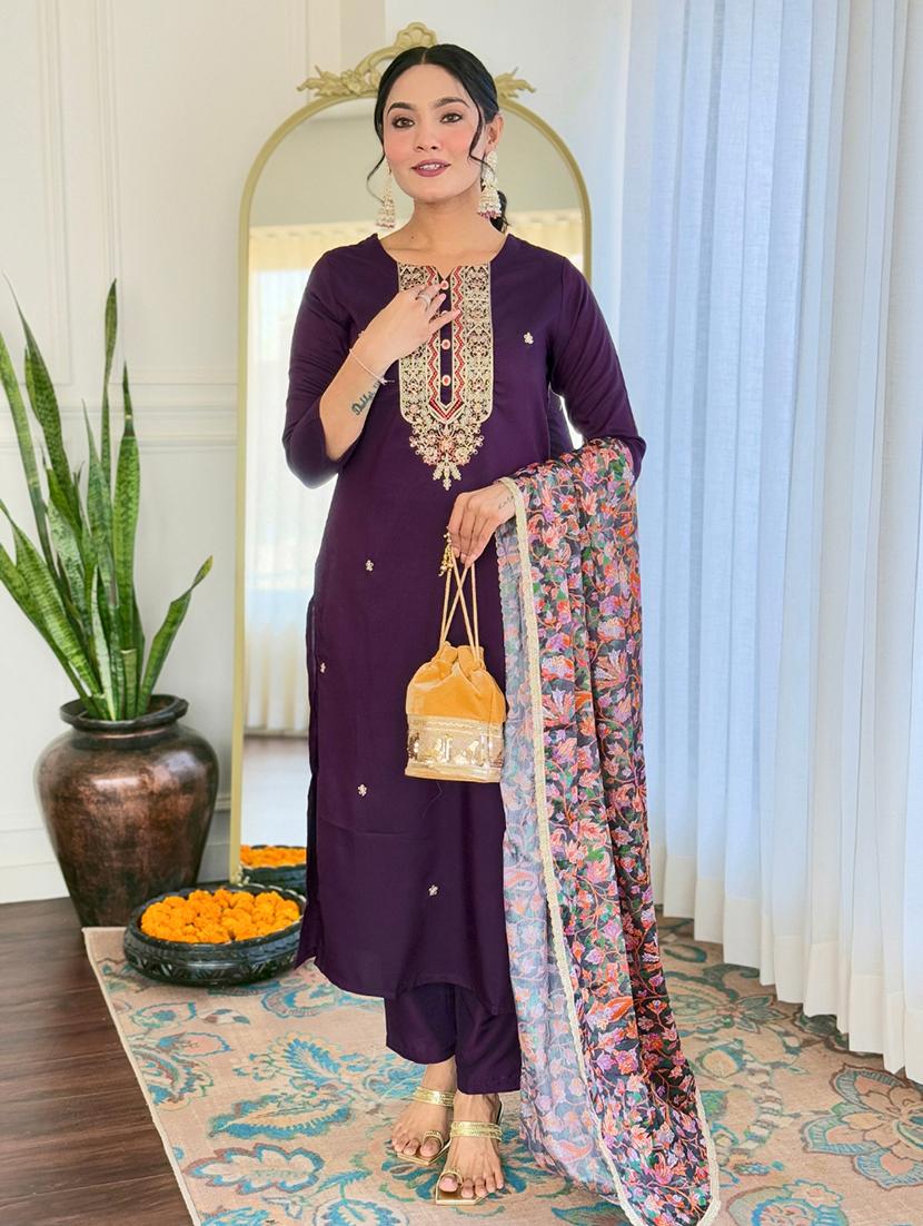 women embroidered three quarter sleeve kurta pant with dupatta set - 22024876 - Standard Image - 3
