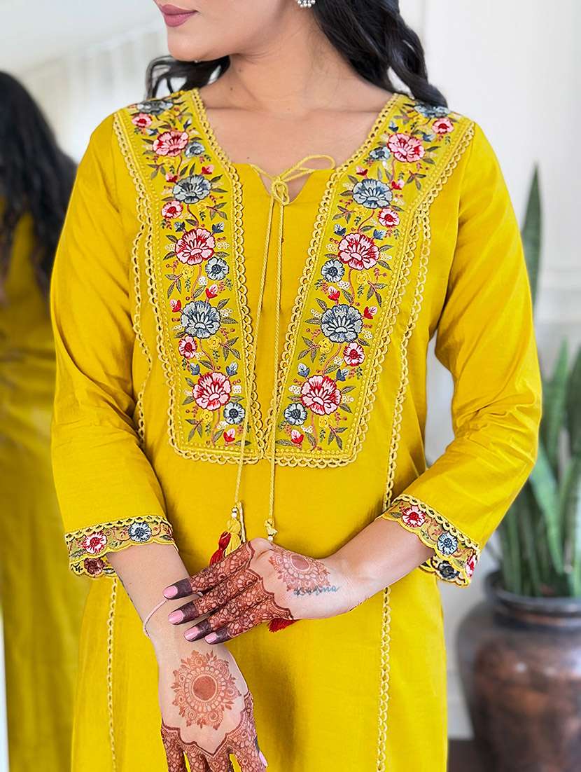 women embroidered three quarter sleeve kurta pant with dupatta set - 22024881 - Standard Image - 5