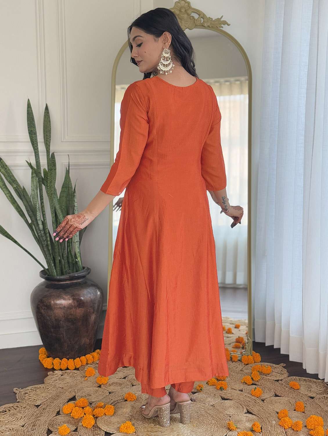 women embroidered three quarter sleeve kurta pant with dupatta set - 22024884 - Standard Image - 3
