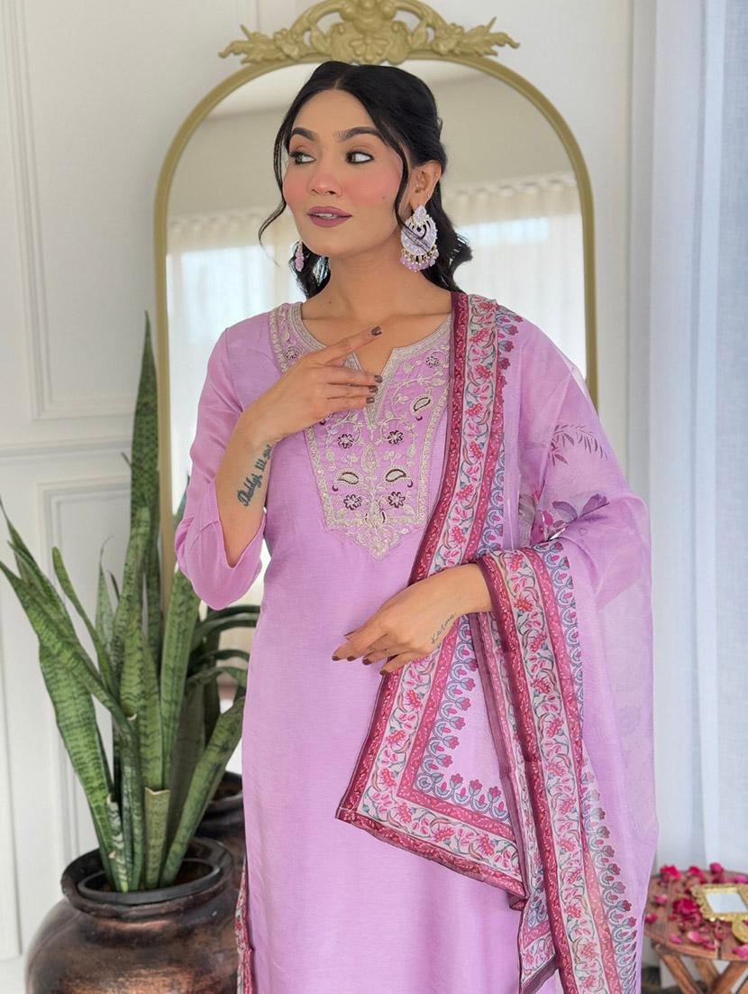 women embroidered three quarter sleeve kurta pant with dupatta set - 22024887 - Standard Image - 3