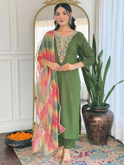 women embroidered three quarter sleeve kurta pant with dupatta set - 22024889 -  Standard Image - 0
