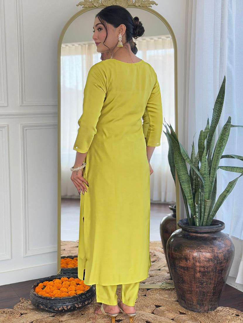 women embroidered three quarter sleeve kurta pant with dupatta set - 22024891 - Standard Image - 3