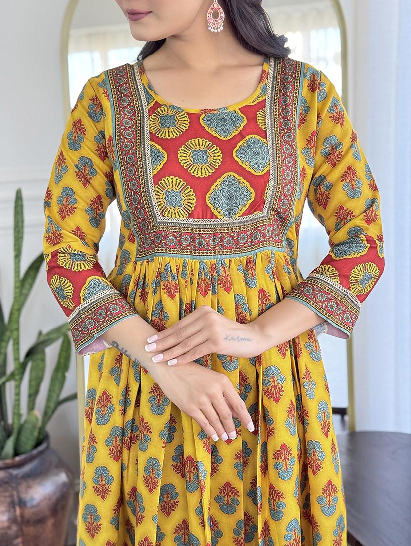 women printed three quarter sleeve kurta pant with dupatta set - 22024892 - Standard Image - 5