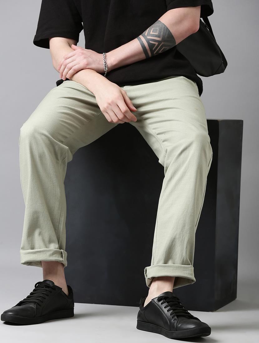 men solid mid rise relaxed trouser