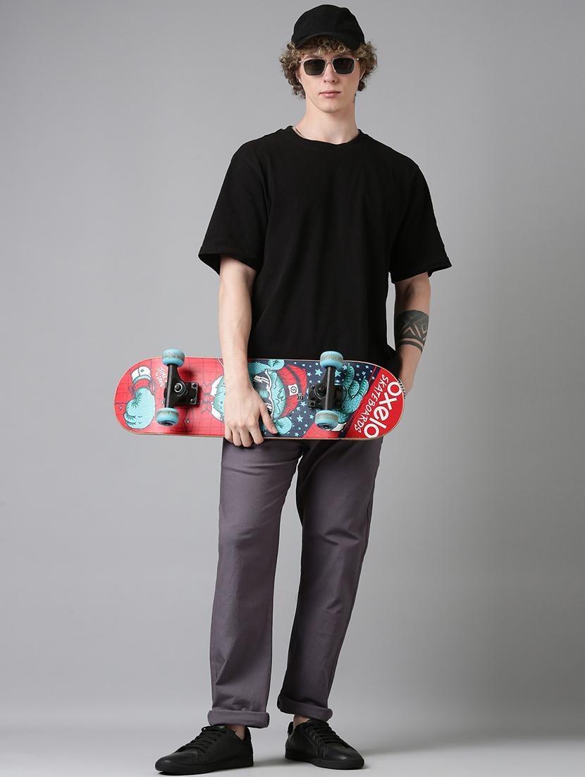 men solid mid rise relaxed chinos - 22024898 - Standard Image - 5