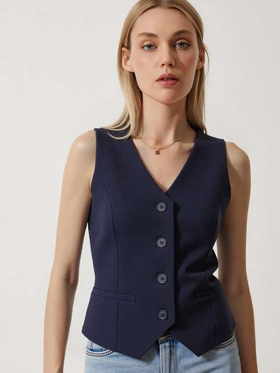 women solid sleeveless vest top