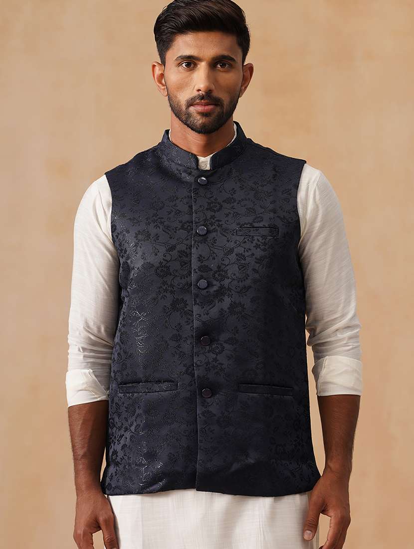 men self design mandarin neck regualr fit nehru jacket