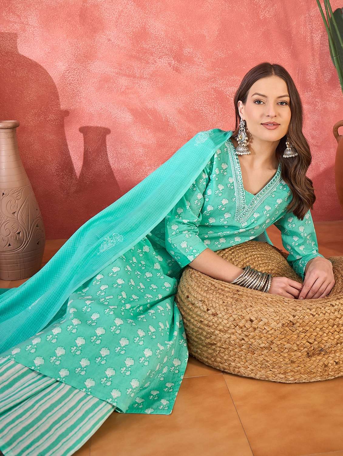 women printed three quarter sleeve kurta pant with dupatta set - 22026240 - Standard Image - 3