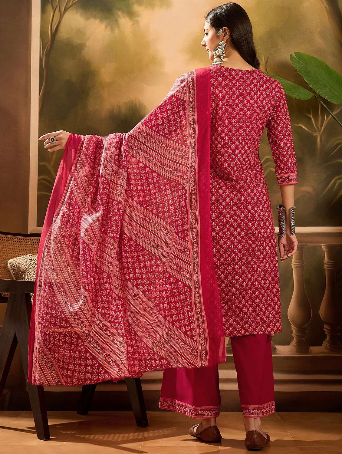 women printed three quarter sleeve kurta palazzo with dupatta set - 22026256 - Standard Image - 3