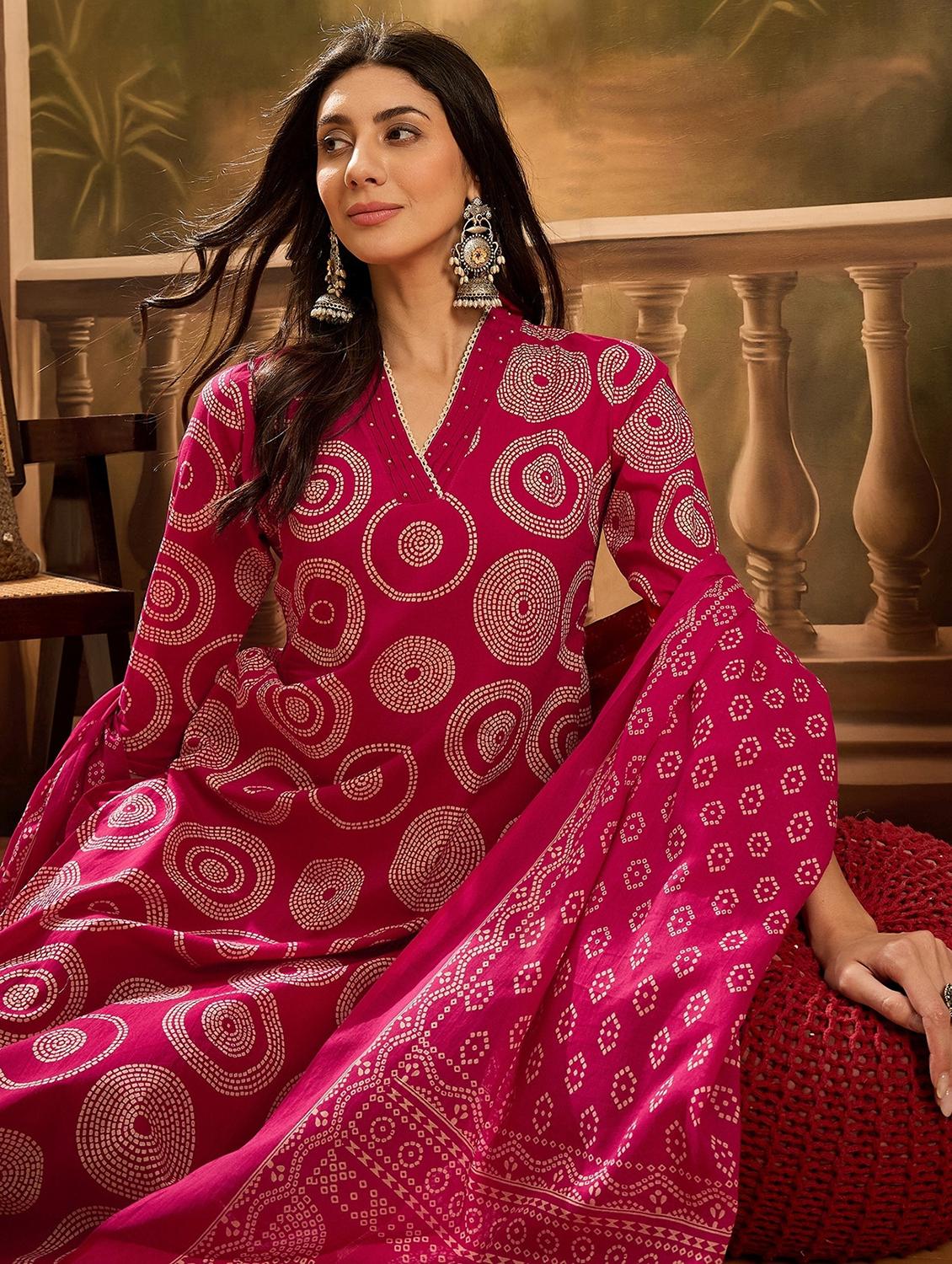 women printed three quarter sleeve kurta pant with dupatta set - 22026260 - Standard Image - 3