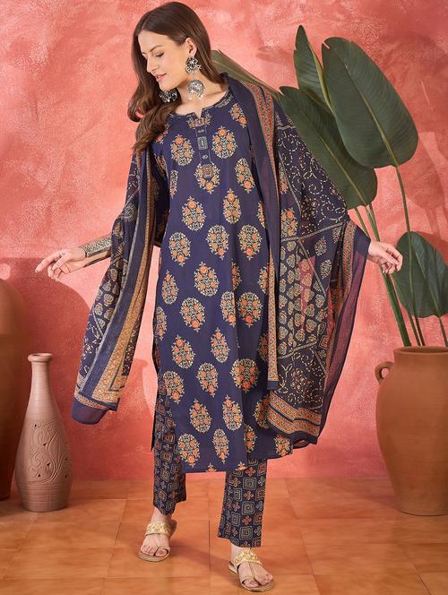 women floral printed three quarter sleeve kurta pant with dupatta set - 22026275 -  Standard Image - 0