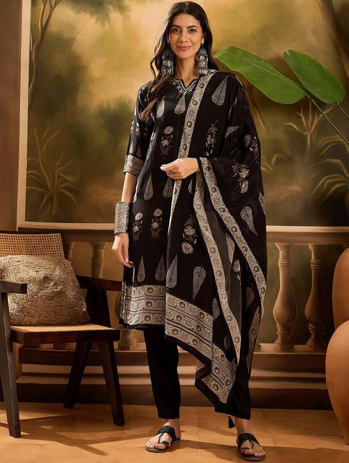 women printed three quarter sleeve kurta pant with dupatta set - 22026277 - Standard Image - 0